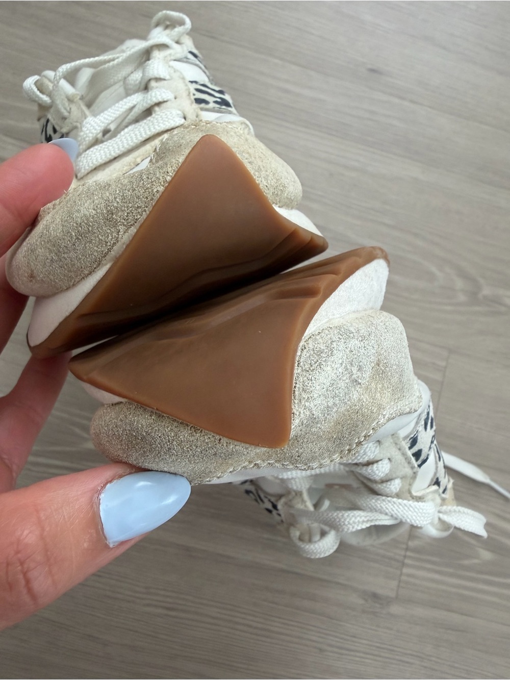 New Balance Women’s Cream and White Sneakers with Leopard Accent - Picture 6 of 8